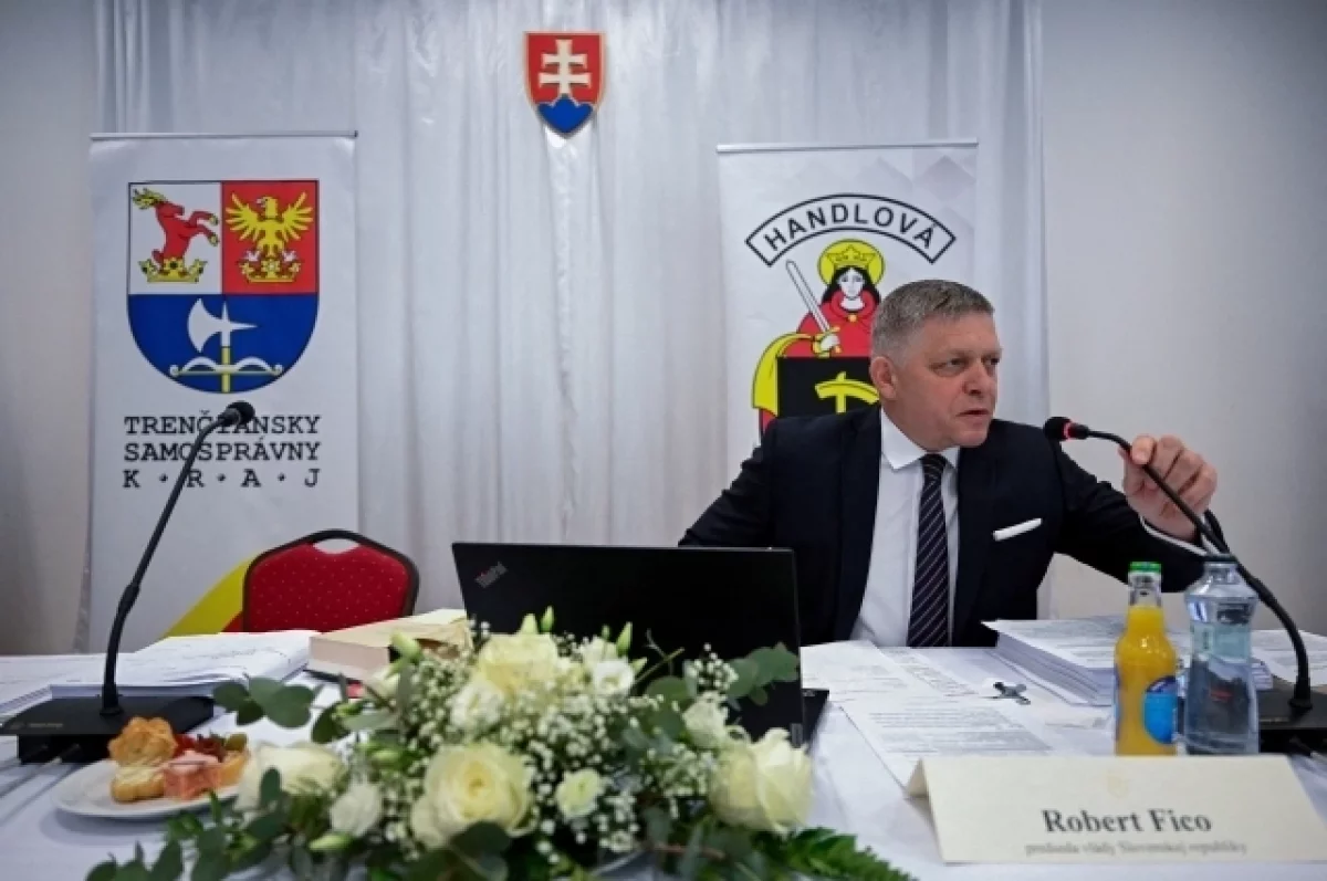 Вице-премьер Словакии: полное выздоровление Фицо может произойти к осени
