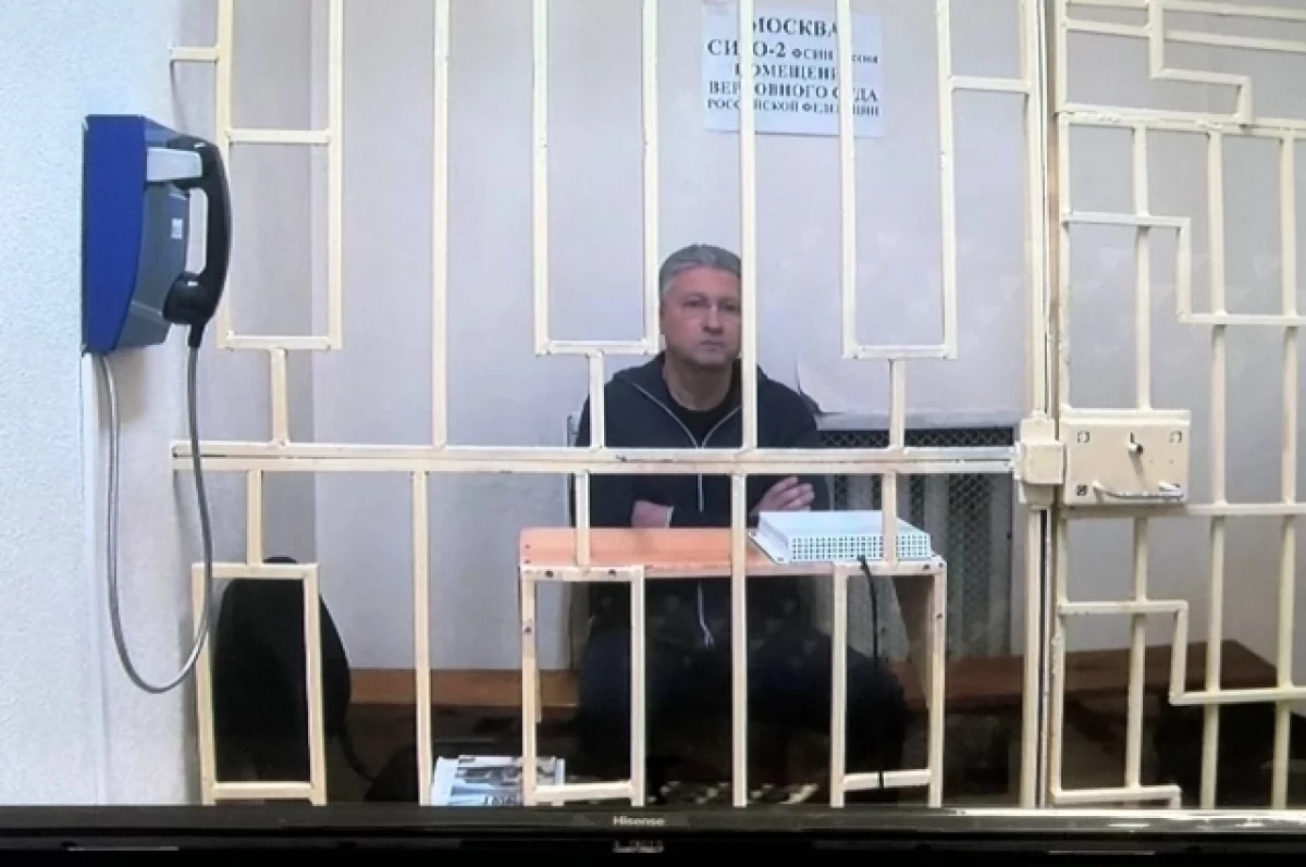 Бывшему замминистра обороны Иванову могут вернуть арестованное имущество