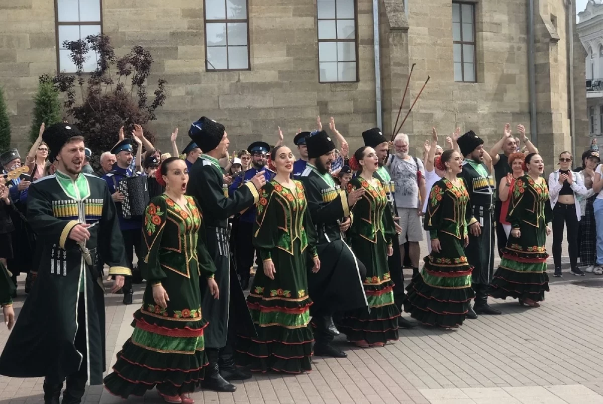 Ансамбль «Ставрополье» снялся в программе «Играй, гармонь!» на Кавминводах  | АиФ Ставрополь