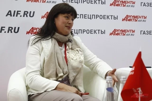 Елена Сирота