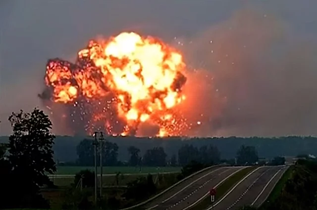 Взрыв на складе боеприпасов ВСУ.