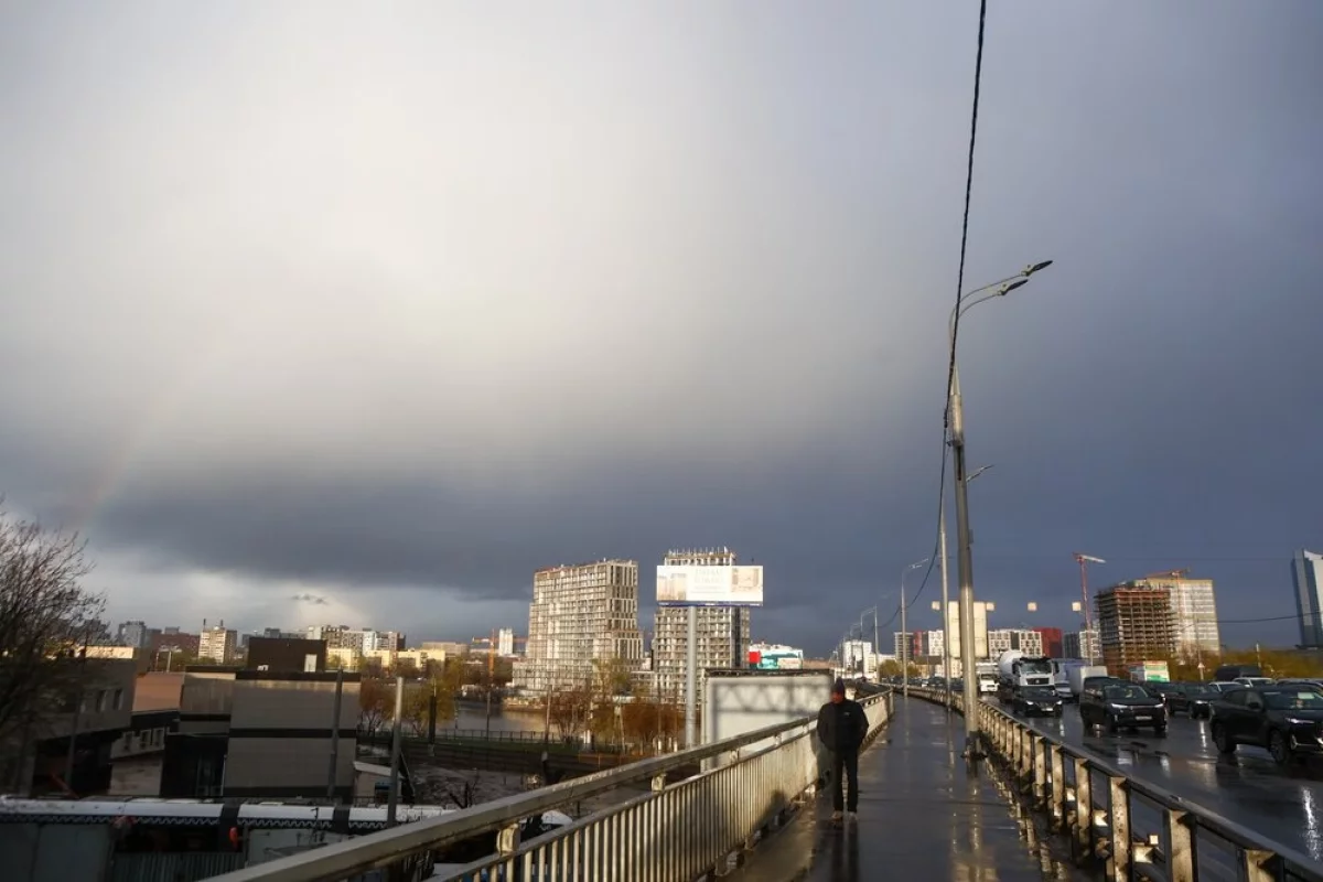 Тропический ливень Вильфанд рассказал о дожде в Москве на День России