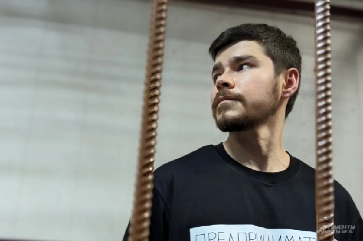 Аязу Шабутдинову продлили арест до 16 августа