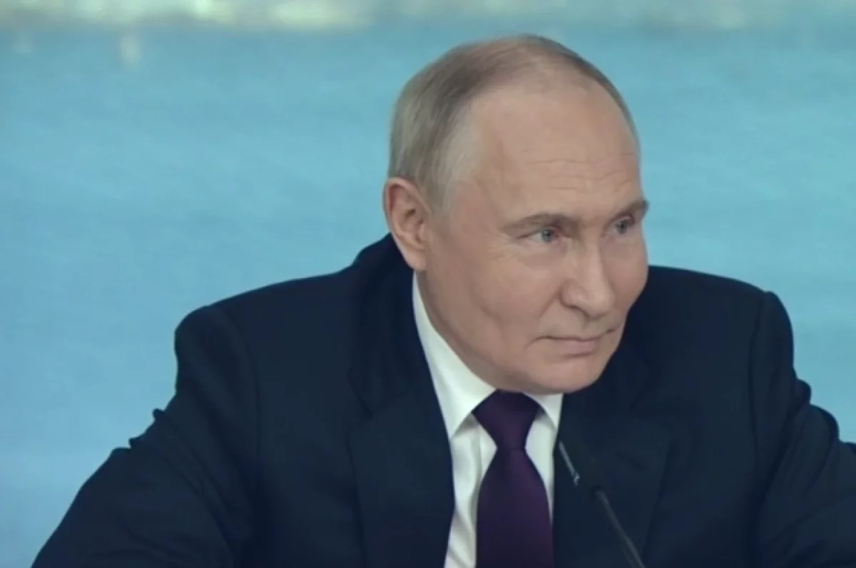 Путин рассказал о встрече с военными командирами России
