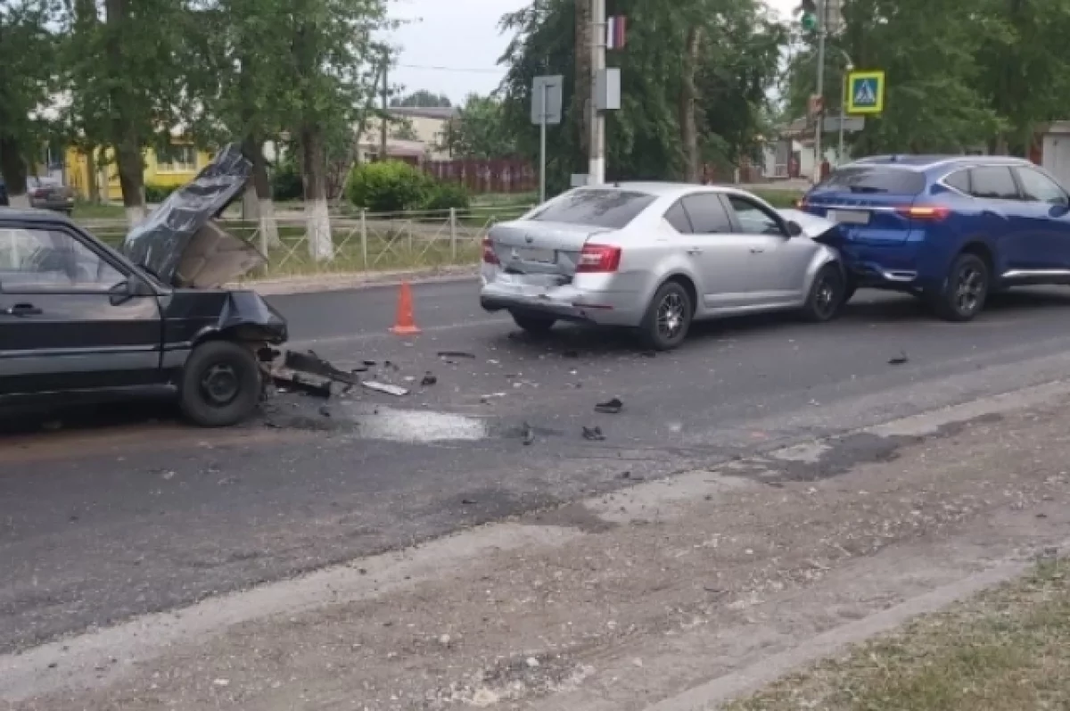 В Захаровском районе Рязанской области произошло массовое ДТП | АиФ Рязань