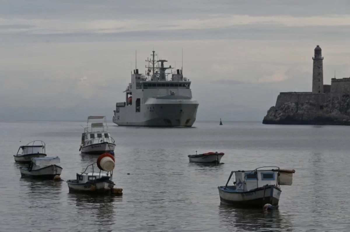 Трамп: отряд кораблей флота России прибыл на Кубу из-за слабости Байдена
