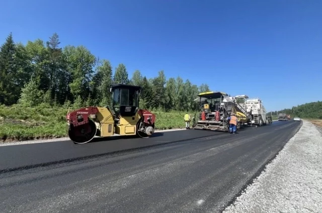 Отремонтировать участок автодороги в Шалинском ГО просили местные жители.