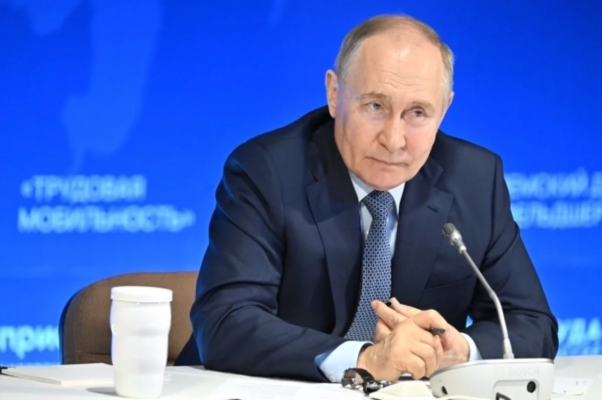 Путин рассказал, как боялся сломать уши в Якутии при минус 50 градусах