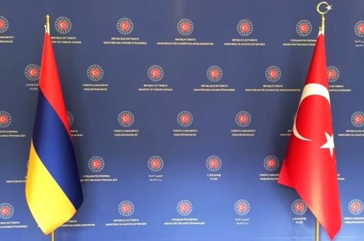 Эрдоган и Пашинян заявили о стремлении к нормализации отношений