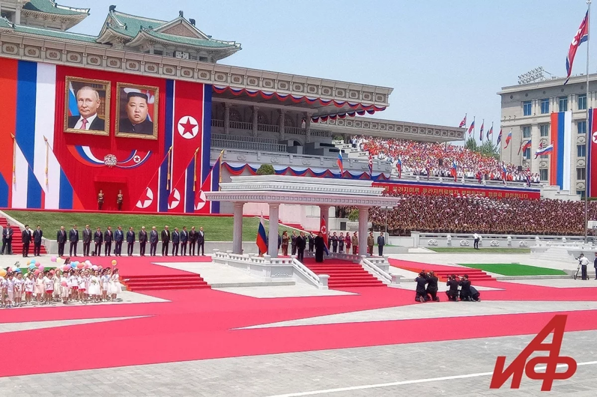 Песню SHAMAN «Встанем» исполнили на концерте для Путина и Ким Чен Ына