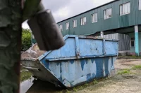 Производство «Савон-К», территория за закрытой дверью.