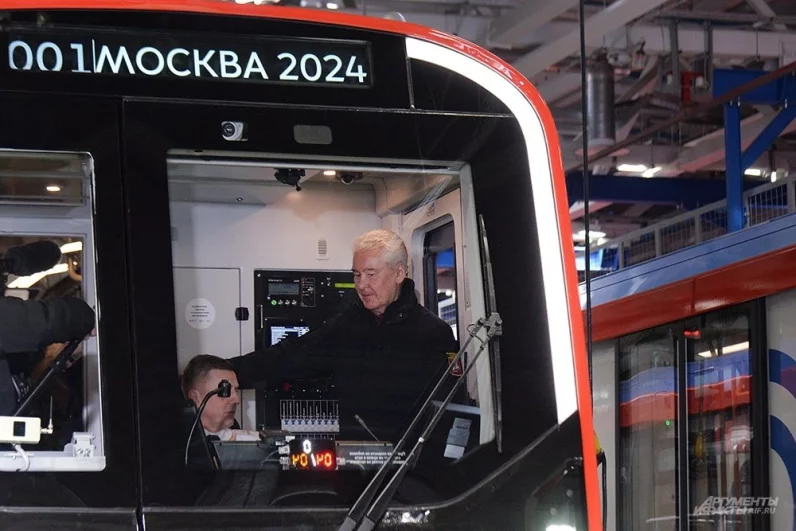 Мэр Москвы Сергей Собянин запустил новый поезд «Москва-2024». 2024 год.