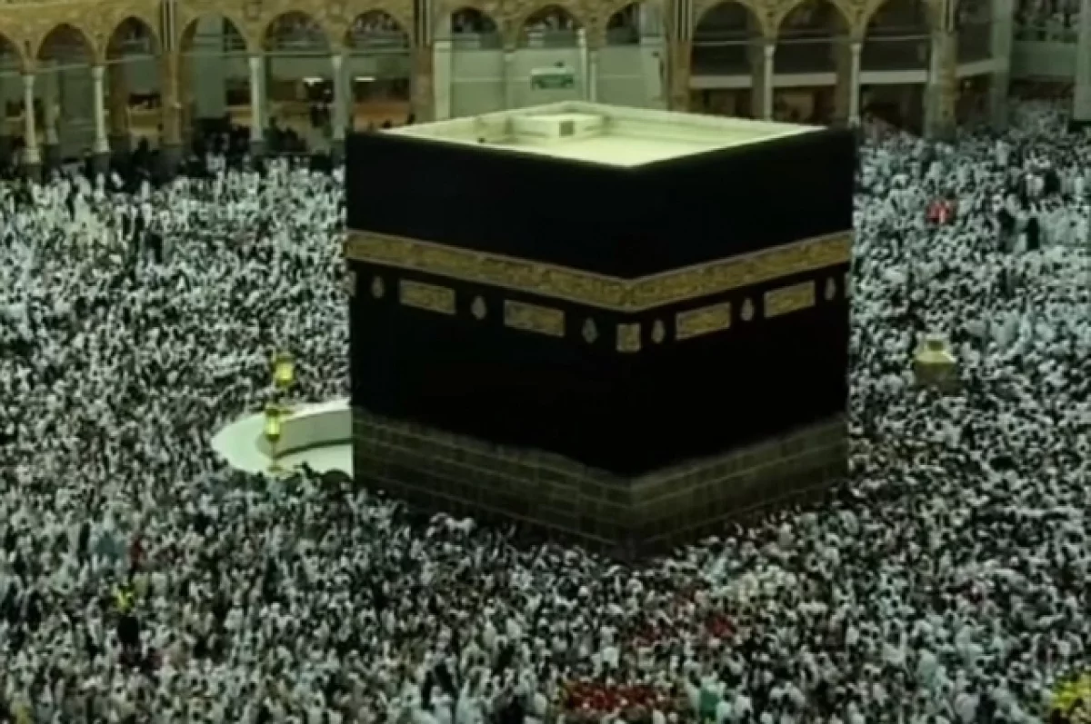AFP: более 1000 паломников умерли во время хаджа в Саудовской Аравии