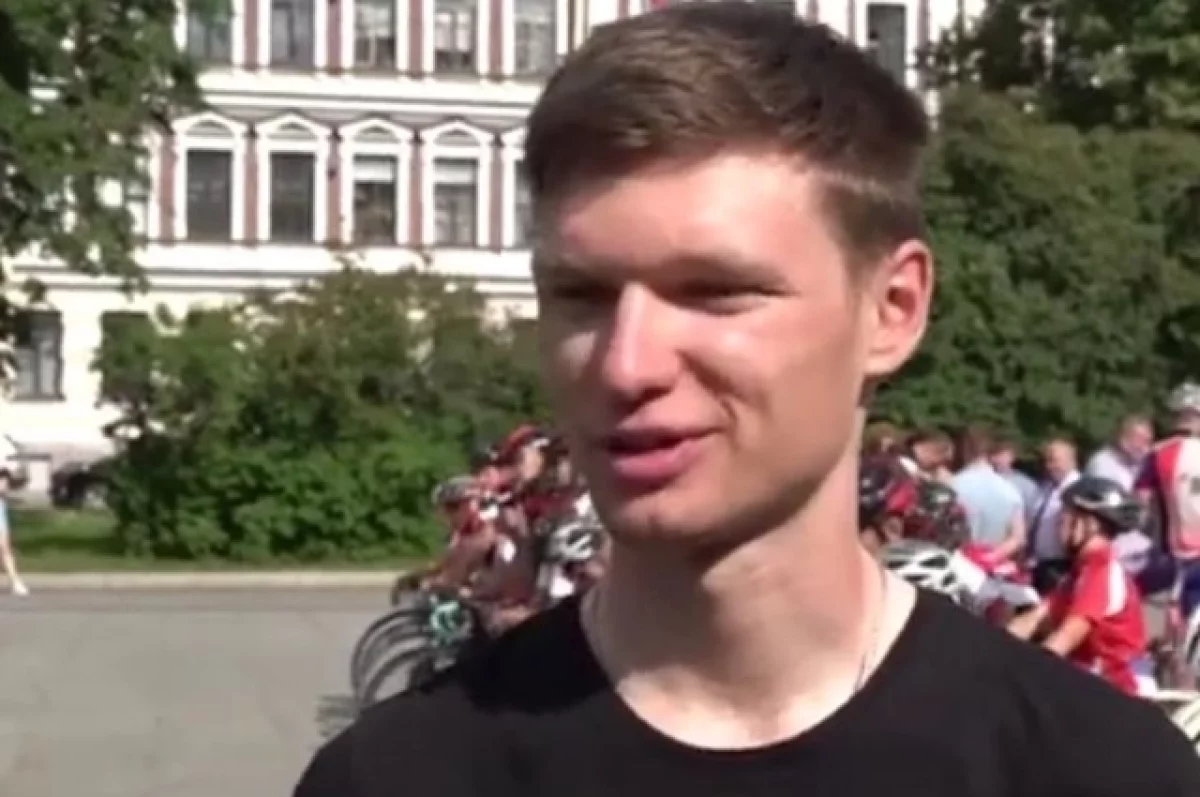Единственный допущенный российский велогонщик Власов отказался от ОИ-2024