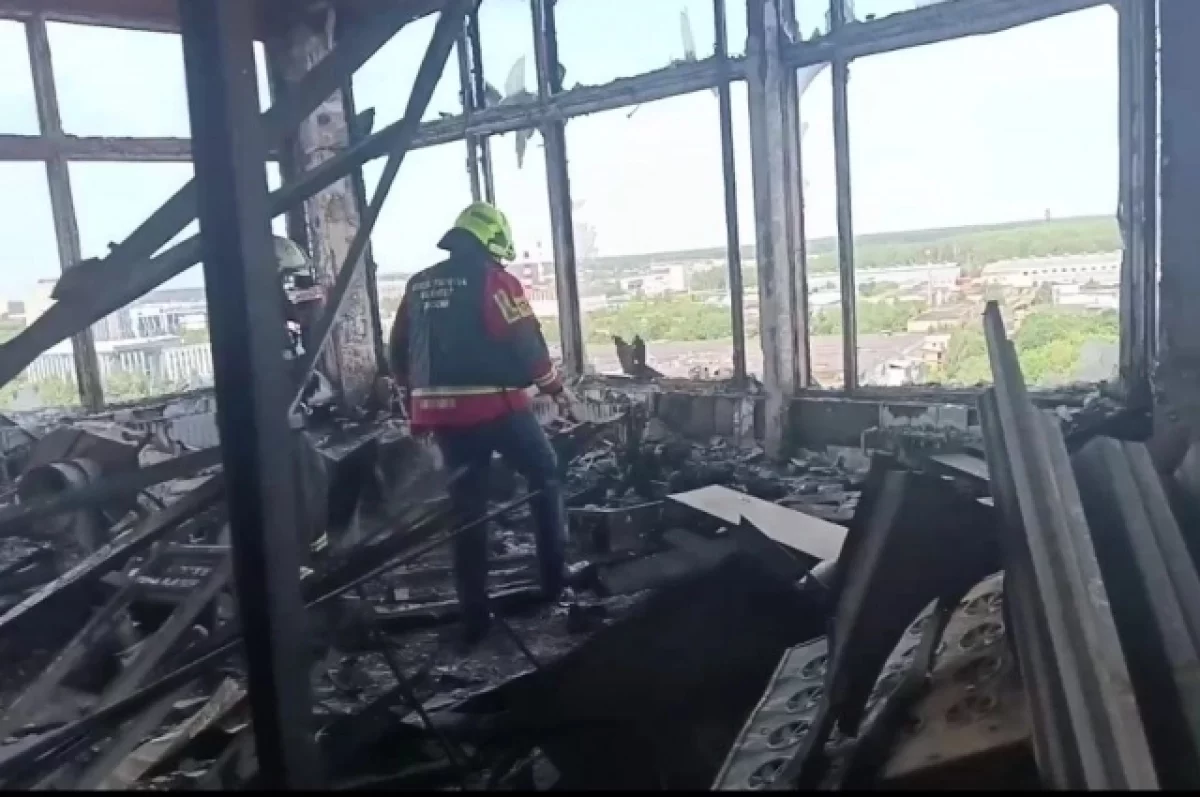 СК показал видео из сгоревшего здания в подмосковном Фрязине