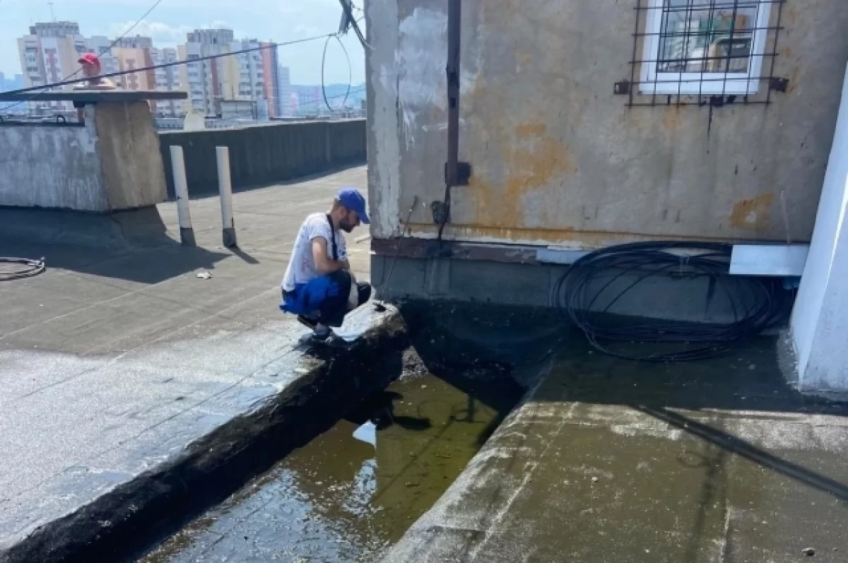 Техосмотр и очистку водосточных систем в домах провели нижегородские ДУКи |  АиФ Нижний Новгород