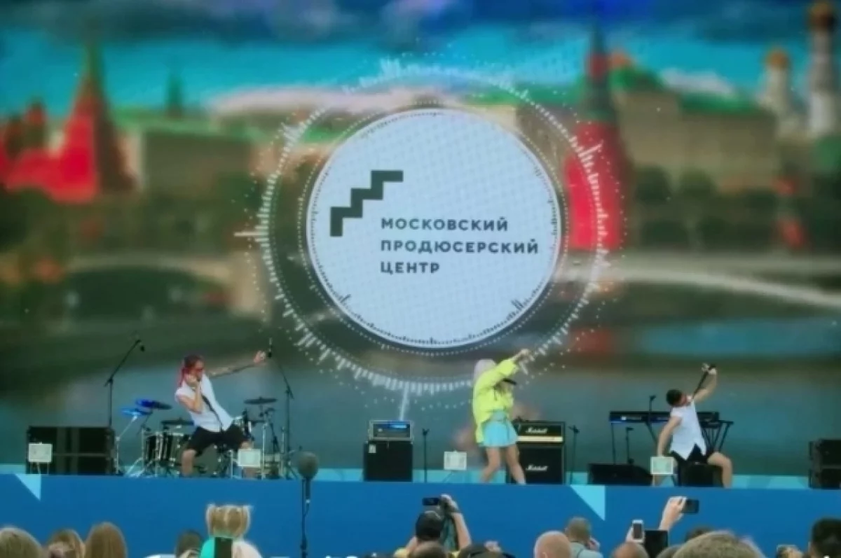 Собянин: 5 тыс. артистов стали резидентами Московского продюсерского центра