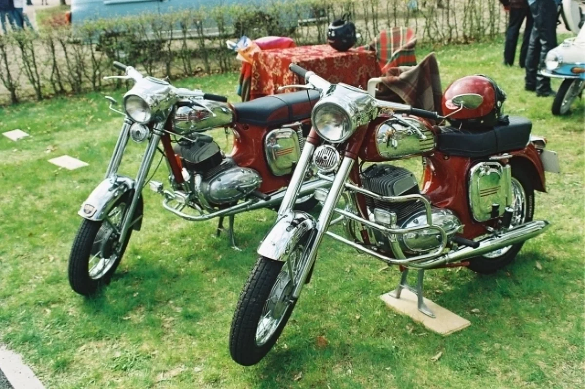 В России мгновенно продали нераспакованный советский мотоцикл Jawa