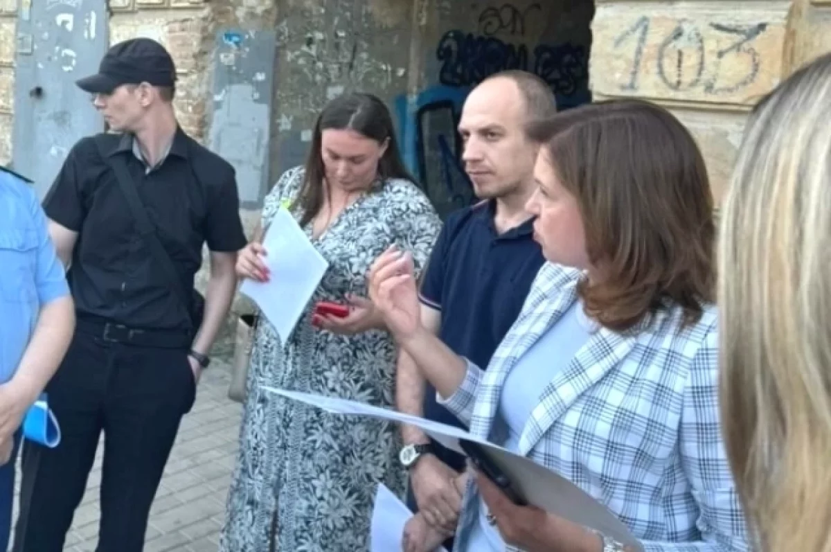Жители аварийного дома на Станиславского в Ростове отказались переезжать