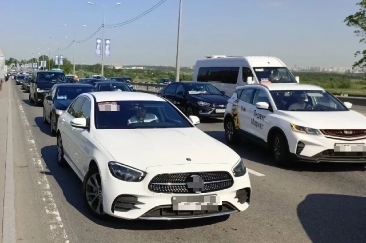 В Ростовской области автомобилистов предупредили о пробках на М-4 «Дон»