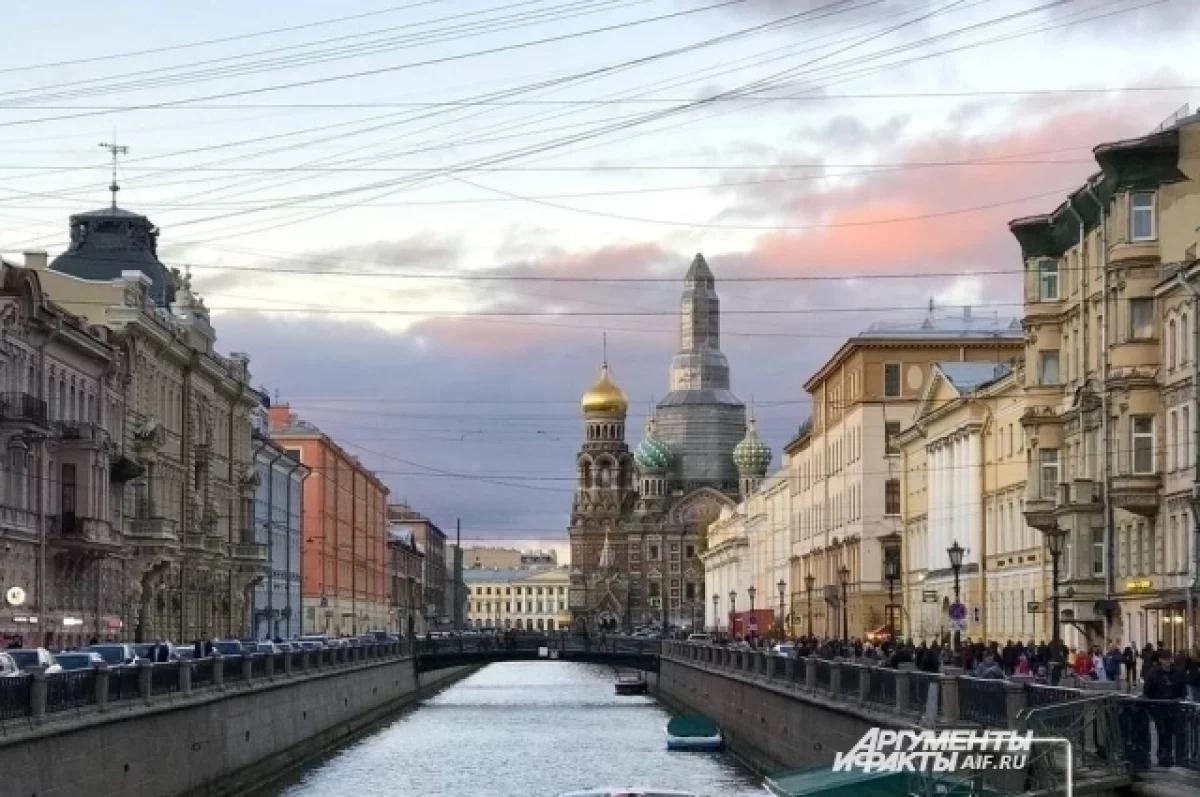 На каналы в Петербурге и пленных. Куда шли сибирские деньги 400 лет назад |  АиФ Кузбасс