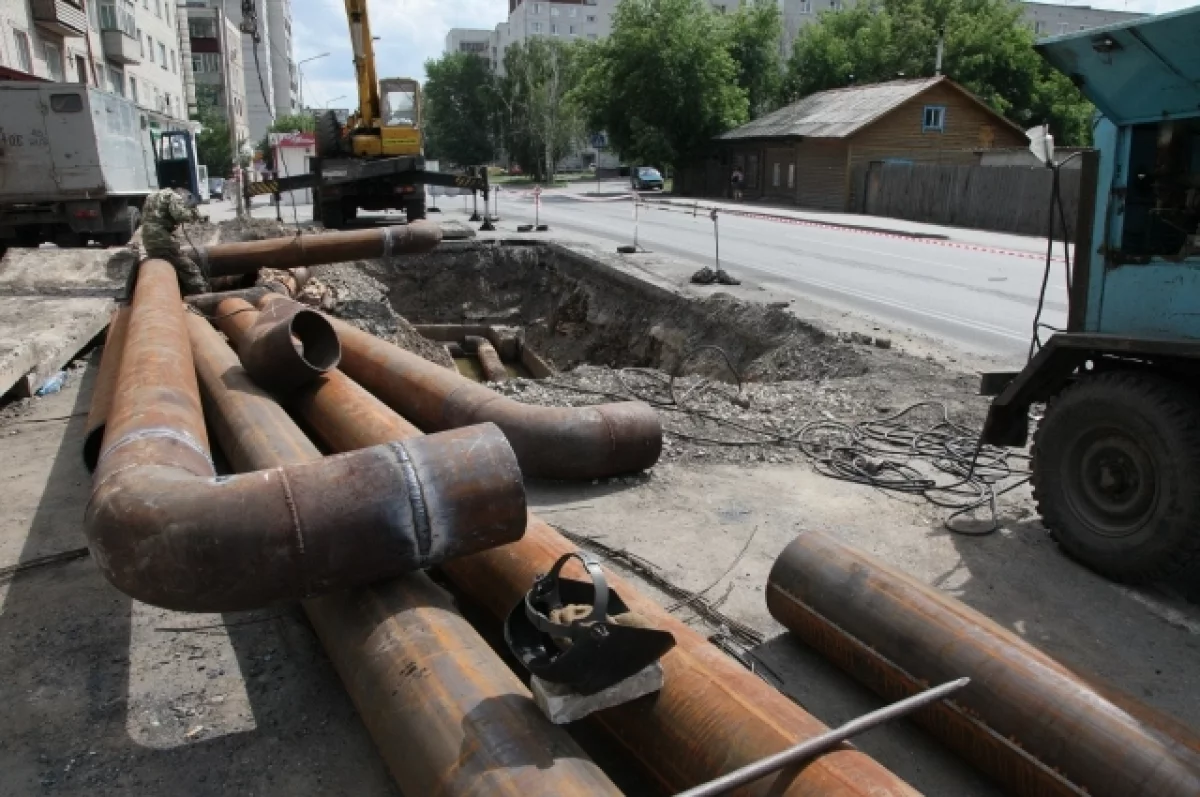 В Рубцовске уже третий день устраняют аварию, оставившую жителей без воды