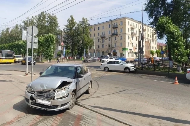 В ДТП пострадал 38-летний водитель и годовалый мальчик, который находился в автомобиле Volkswagen