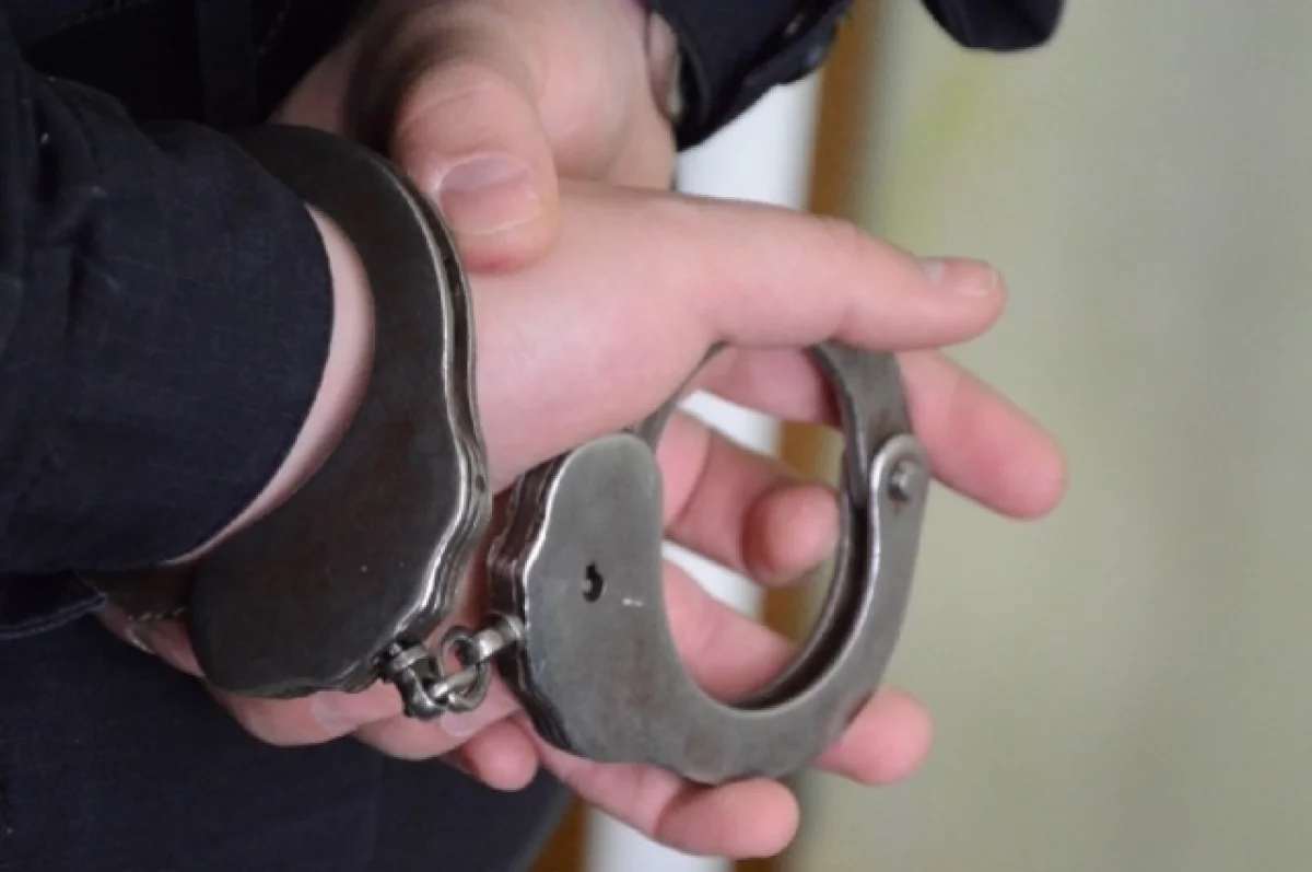 В Барнауле суд отправил за решетку военного за уклонение от службы и кражи