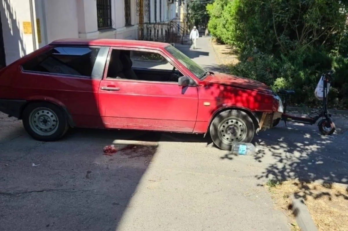 В Таганроге водитель «ВАЗ» сбил 16-летнего подростка на самокате