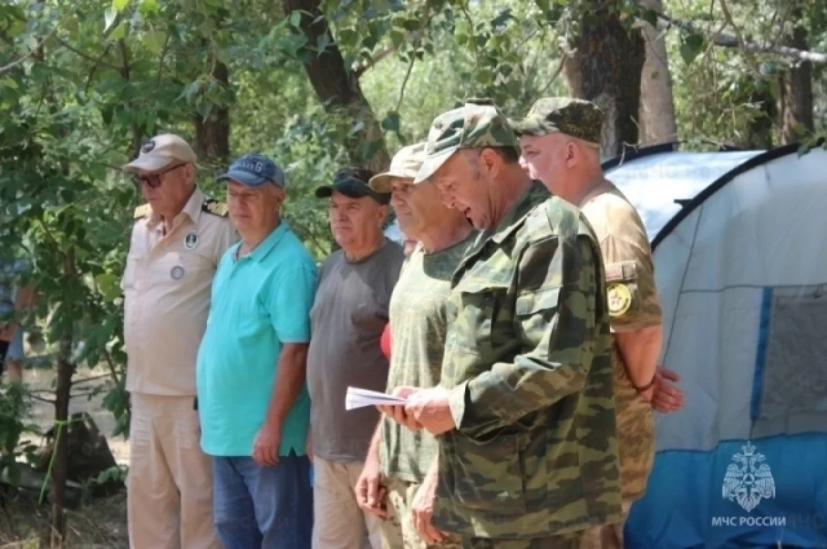 Водолазная вахта поисковиков стартовала в Волгограде | АиФ Волгоград