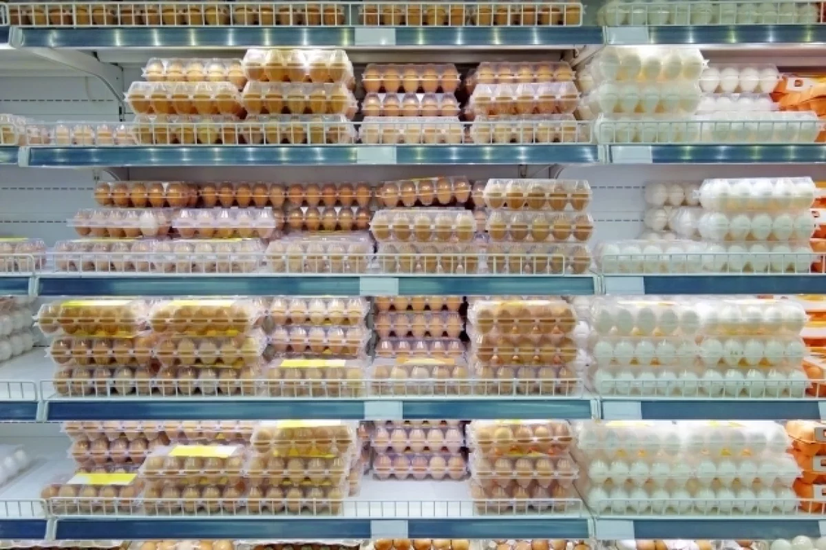 С яиц содрали позолоту. ФАС рекомендует снизить цены на куриный яйца