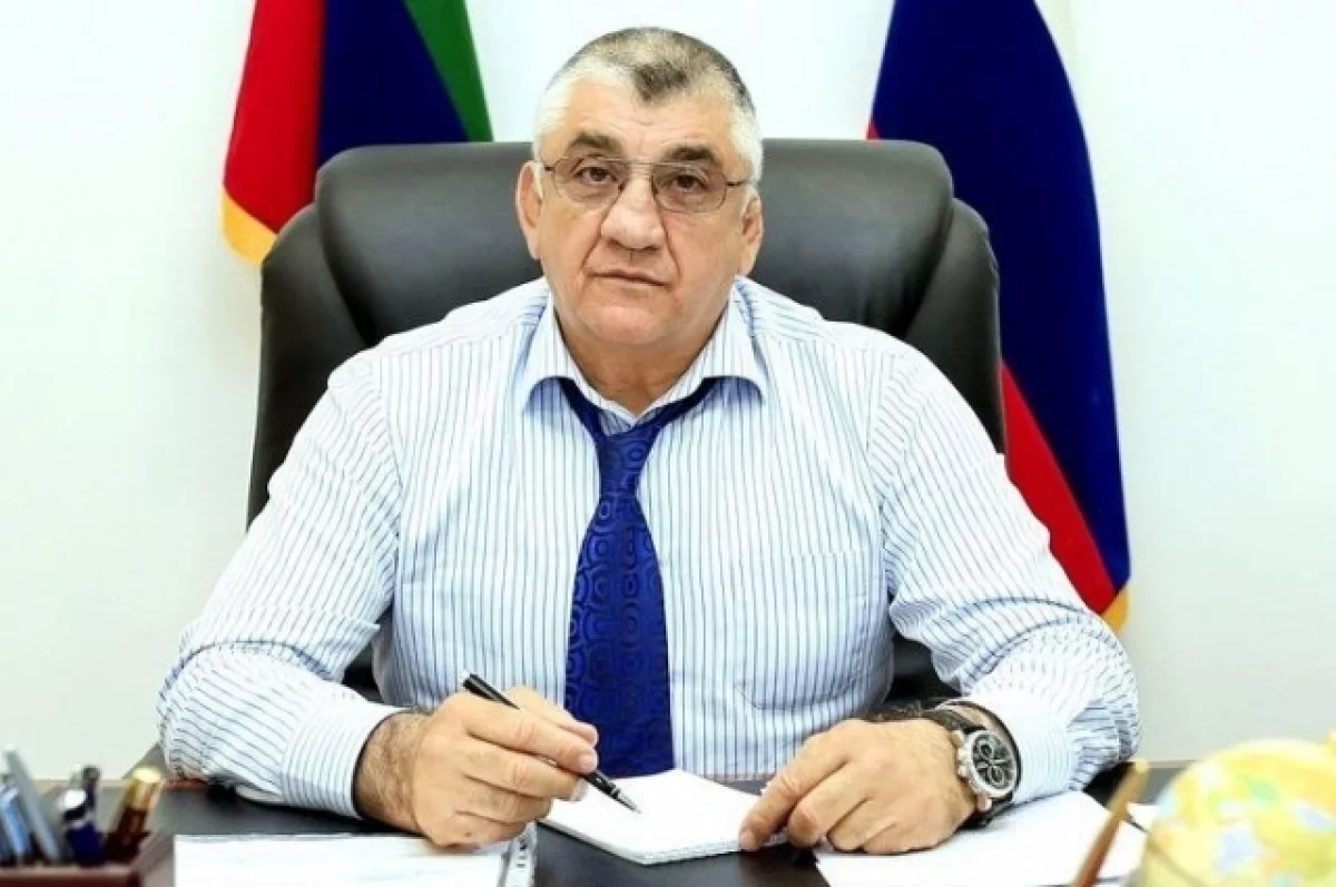 «Ъ»: бывший министр спорта Дагестана пытался покончить с собой в СИЗО
