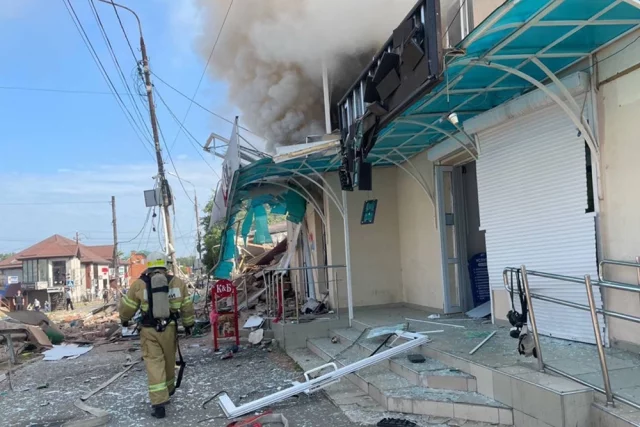 Обрушение дома в Апшеронске: есть пострадавшие