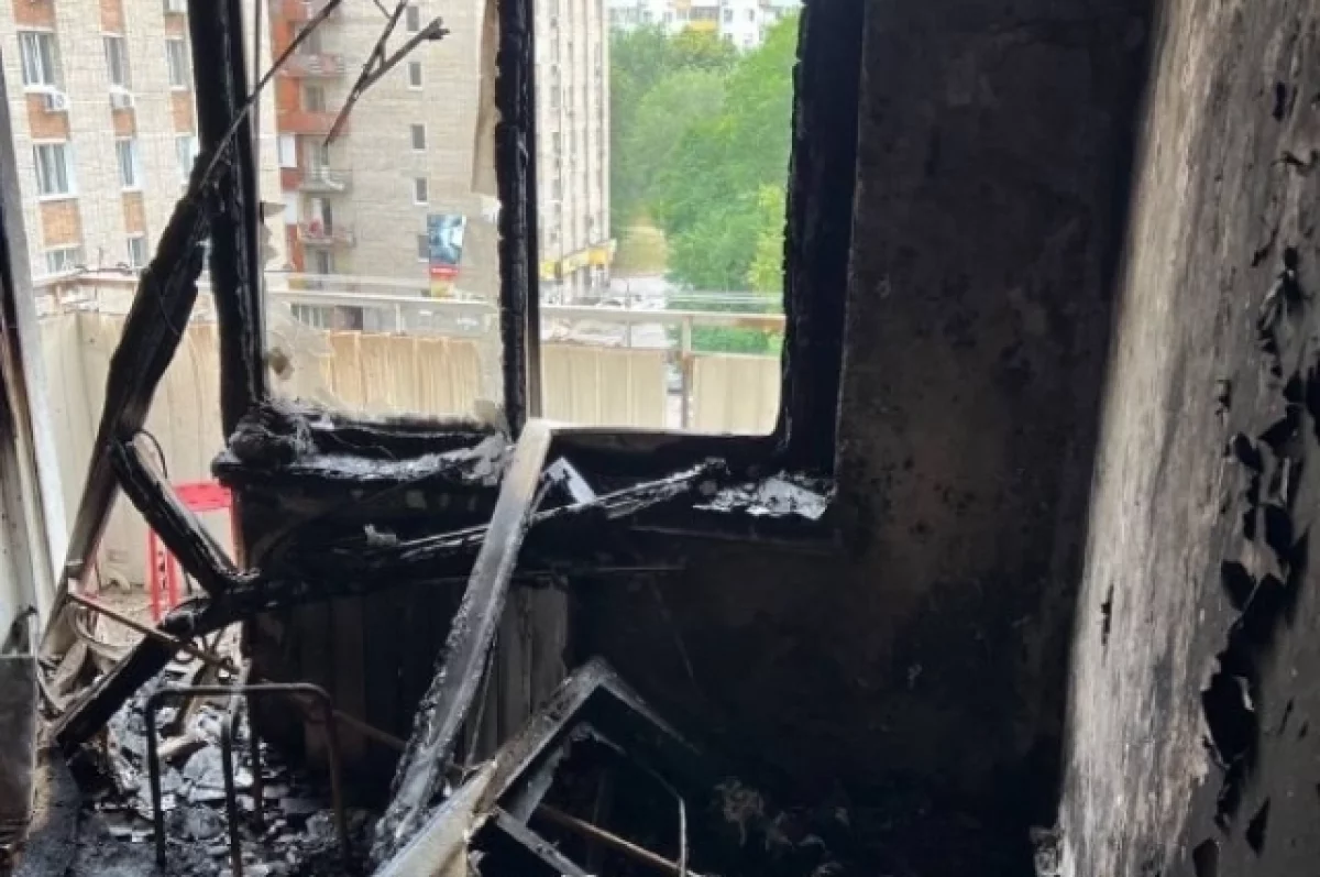 В Ростове ночью на СЖМ потушили пожар в многоквартирном доме
