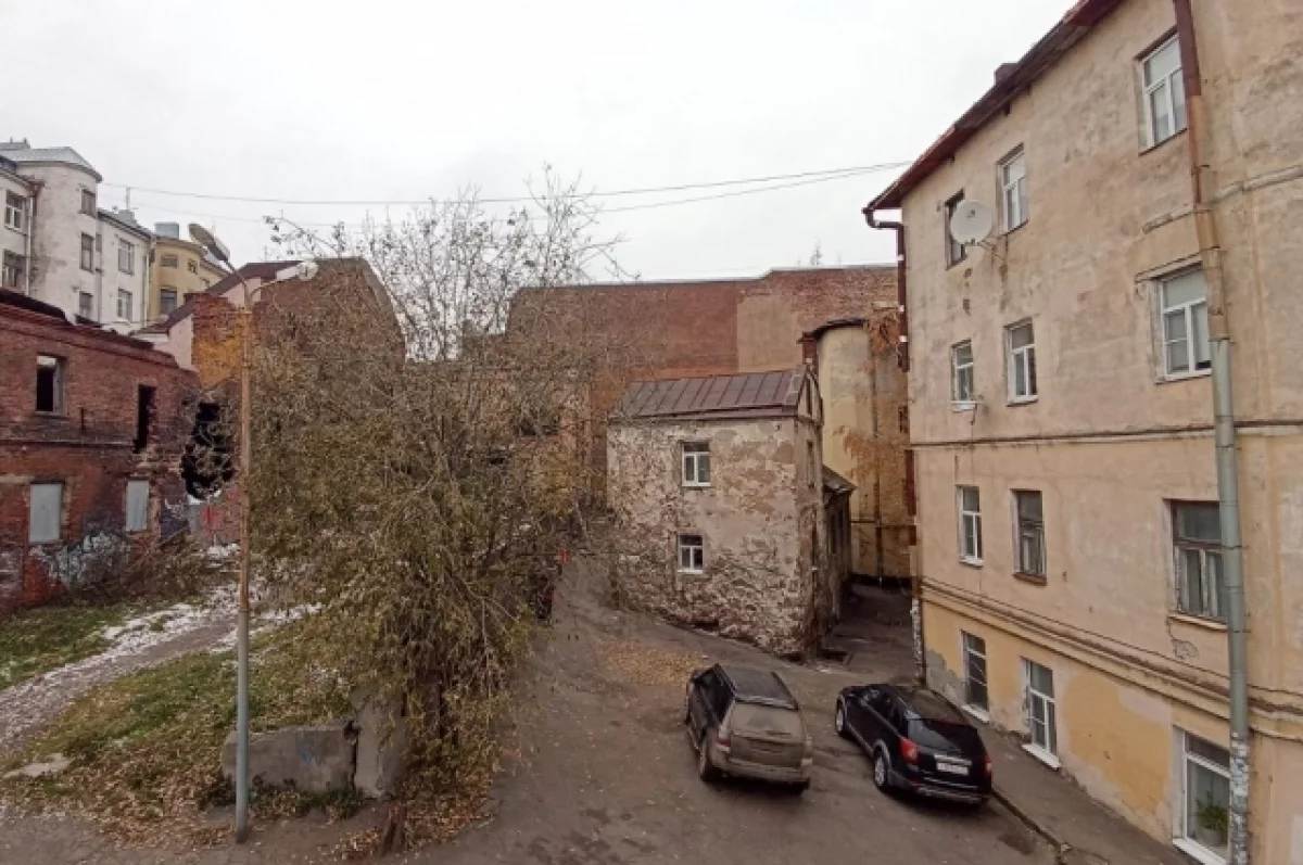 Жителей исторических домов в РФ могут обязать следить за состоянием зданий