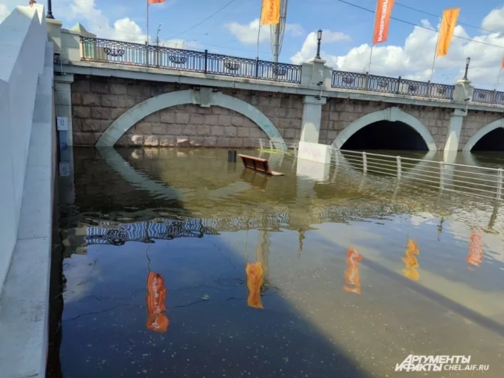 Уровень воды в ближайшие дни поднимется еще. 