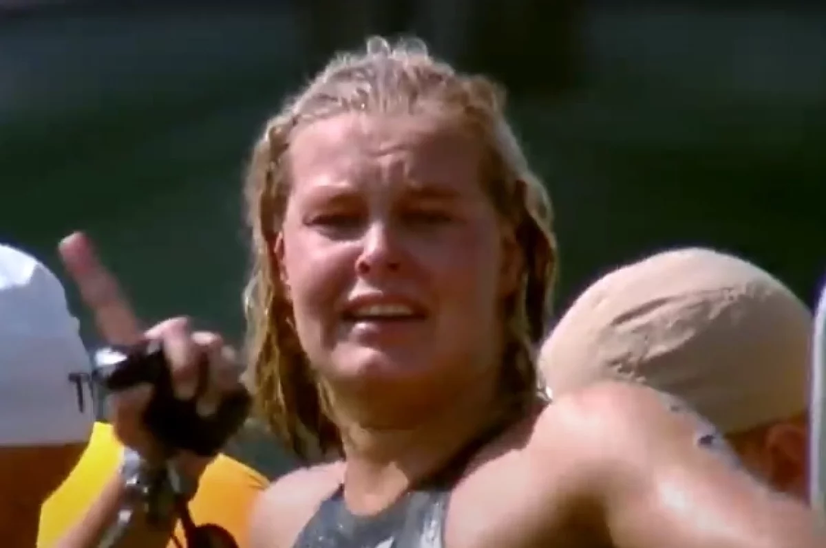 Олимпийская чемпионка одной картинкой высмеяла состояние воды в Сене