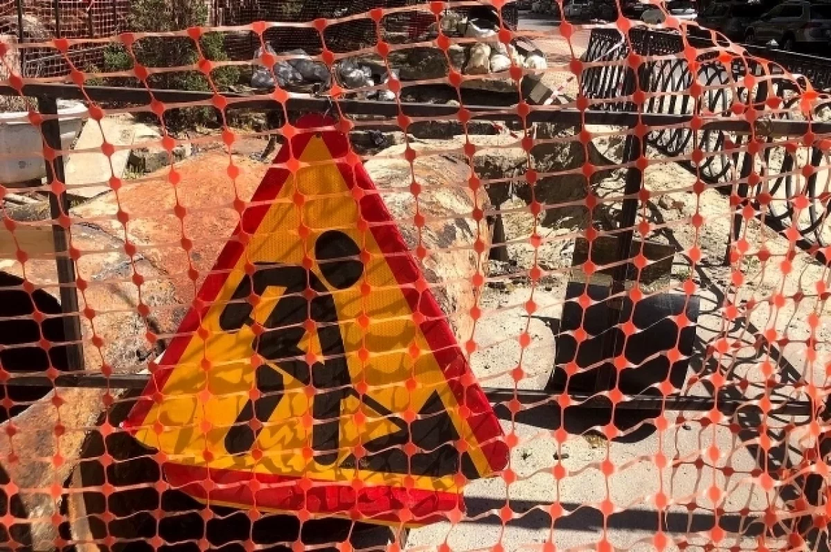 В Ростове ЖК «СкайПарк» сливал канализацию в ручей на улице Нансена