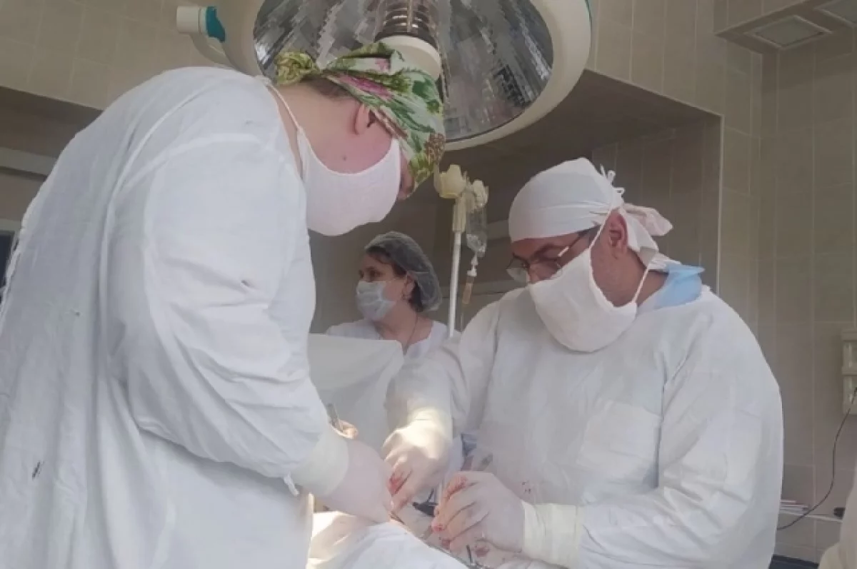 Ростовские хирурги спасли пенсионера с 13-сантиметровой аневризмой аорты