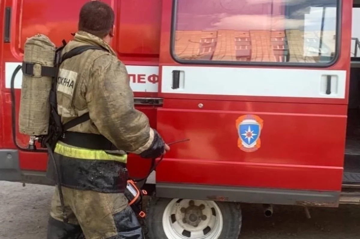 В Ростове житель СЖМ попал в больницу с ожогами после пожара