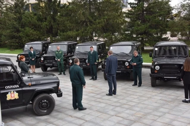 Новые автомобили помогут лесничествам в борьбе с нарушителями закона.