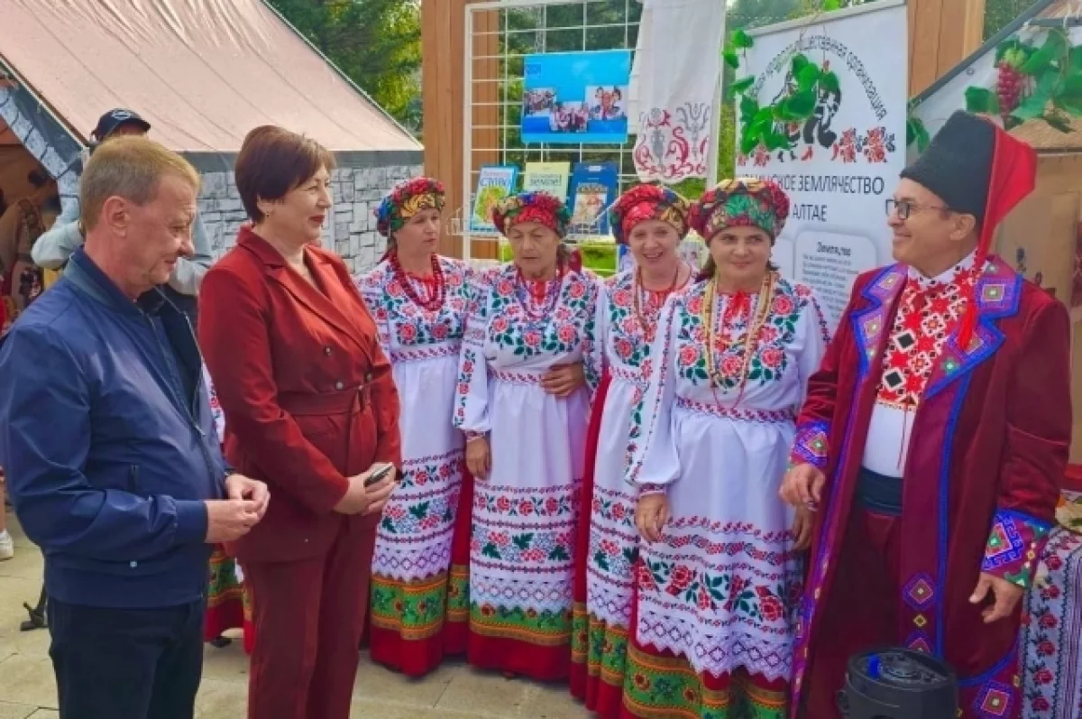 В Барнауле проходит традиционный фестиваль национальных культур