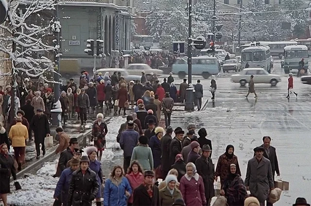 Фильм Эльдара Рязанова «Служебный роман».