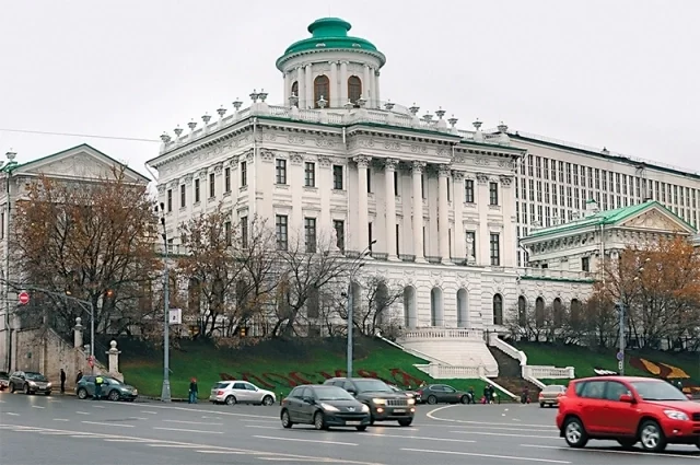 Дом Пашкова на Воздвиженке.