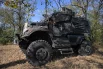 Бронеавтомобиль MRAP International MaxxPro производства США.