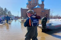 В Совфеде за спасение людей в паводок наградят сорочинских школьников 