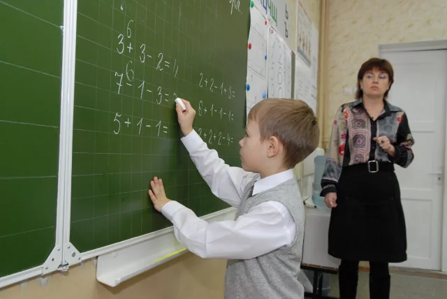 По словам родителей, в школе давали хорошие знания.