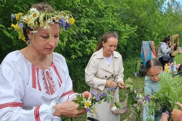 Школьники создали календарь экособытий для всей семьи