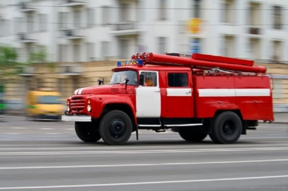 Мужчина и женщина погибли на пожарах в Оренбуржье