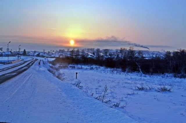 Село Партизанское расположено на реке Рыбной, в 172 км от Красноярска.